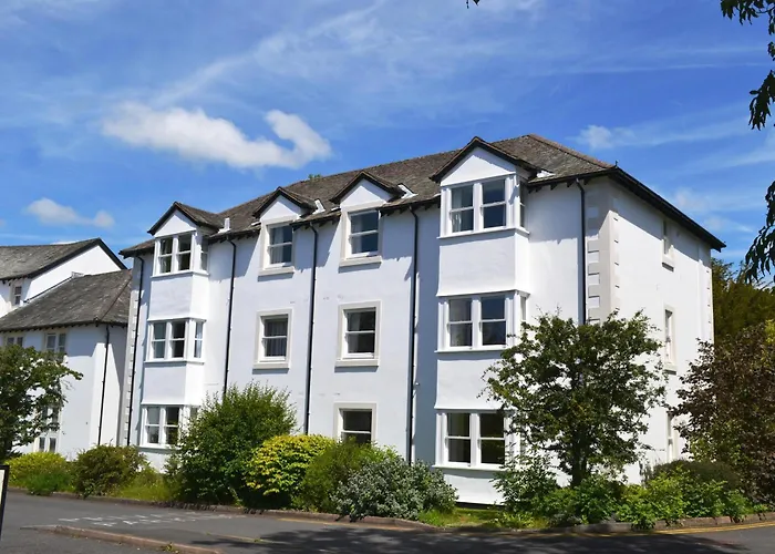 Flat 2 Lonsdale House