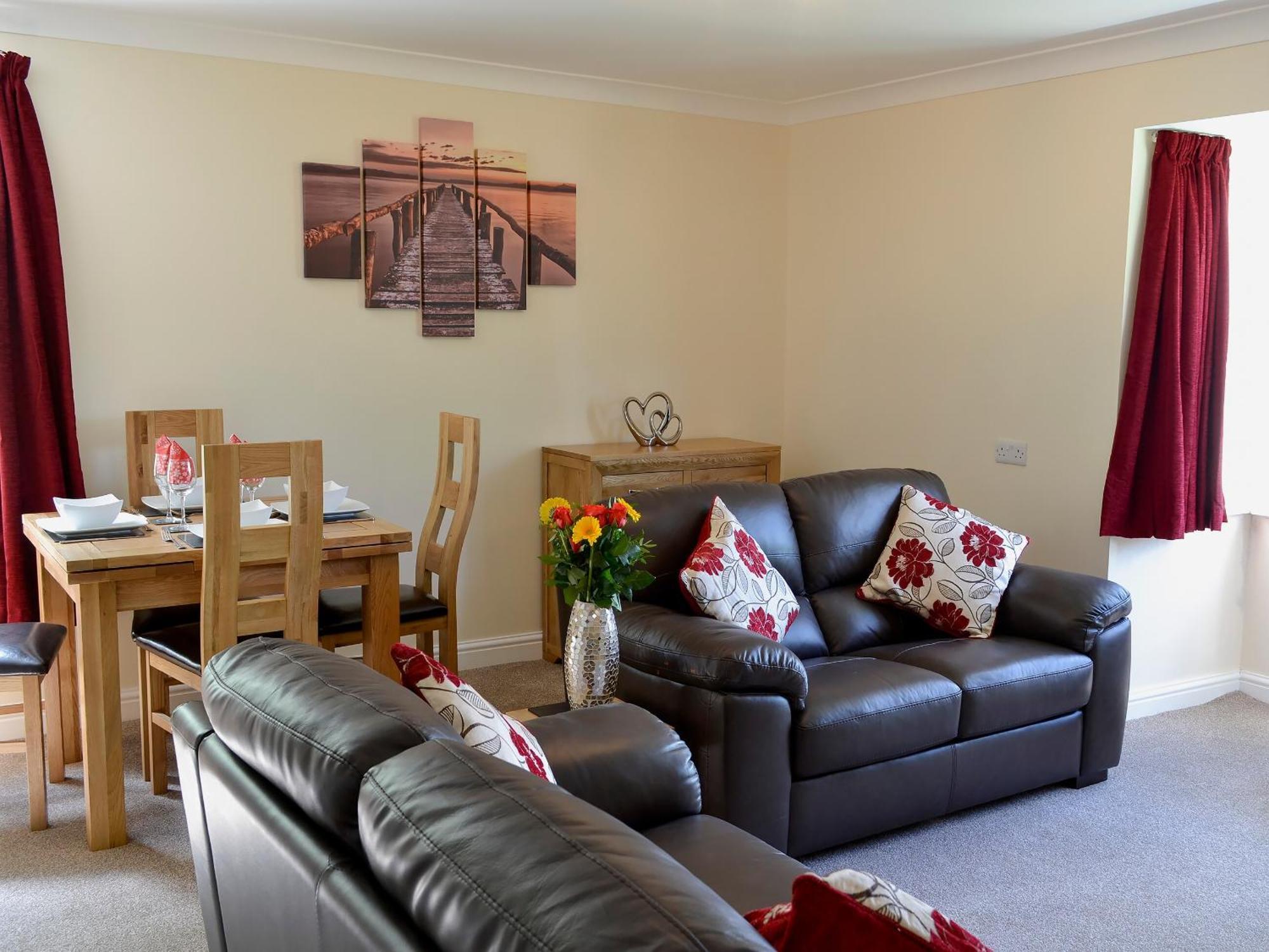 Flat 2 Lonsdale House Holiday home *